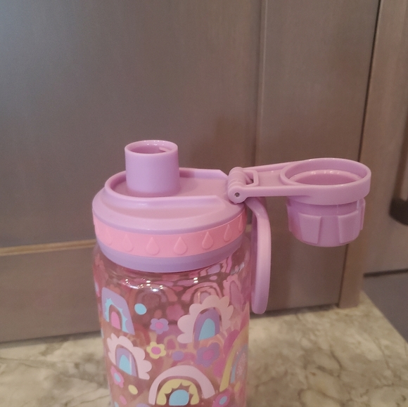 Brand new rainbow water bottle - Picture 3 of 5